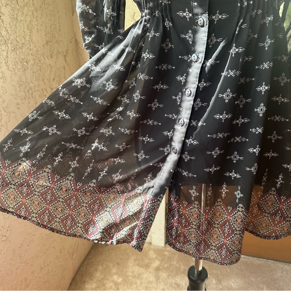 🦋 American Rag Black Half Sleeve Button Down Flowy Sheer Pleated Boho Blouse - Picture 12 of 13
